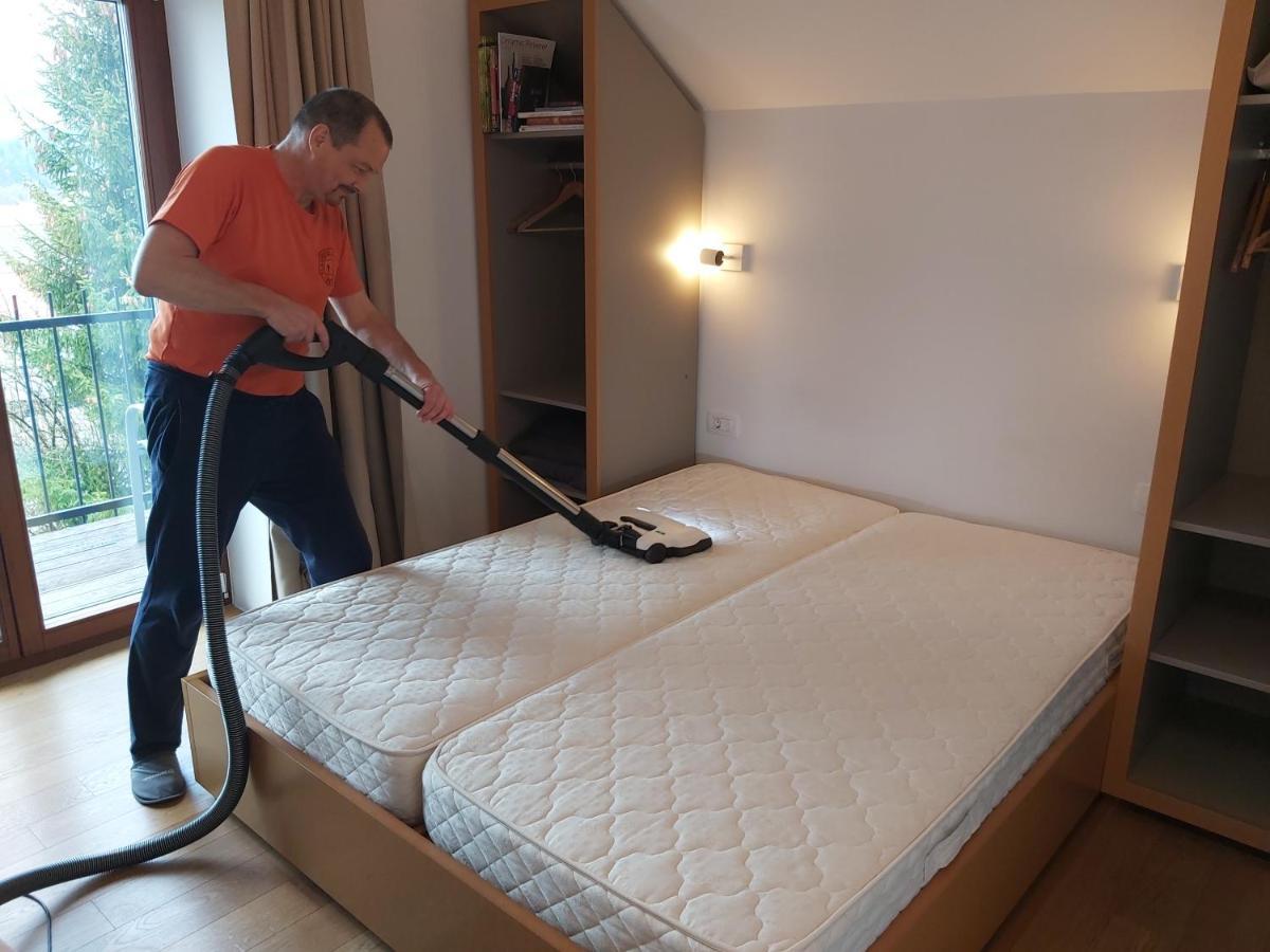 Bed & Breakfast Base Camp Križe Dış mekan fotoğraf